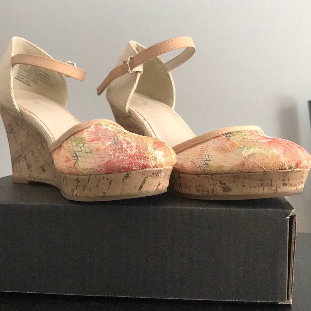 Wedged heels